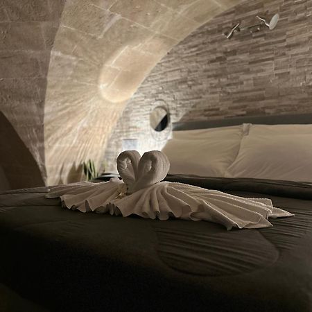 Domus Santi Medici Affittacamere Massafra Bagian luar foto