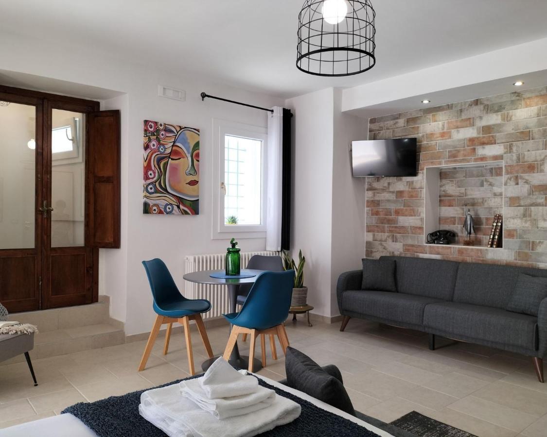 Domus Santi Medici Affittacamere Massafra Bagian luar foto
