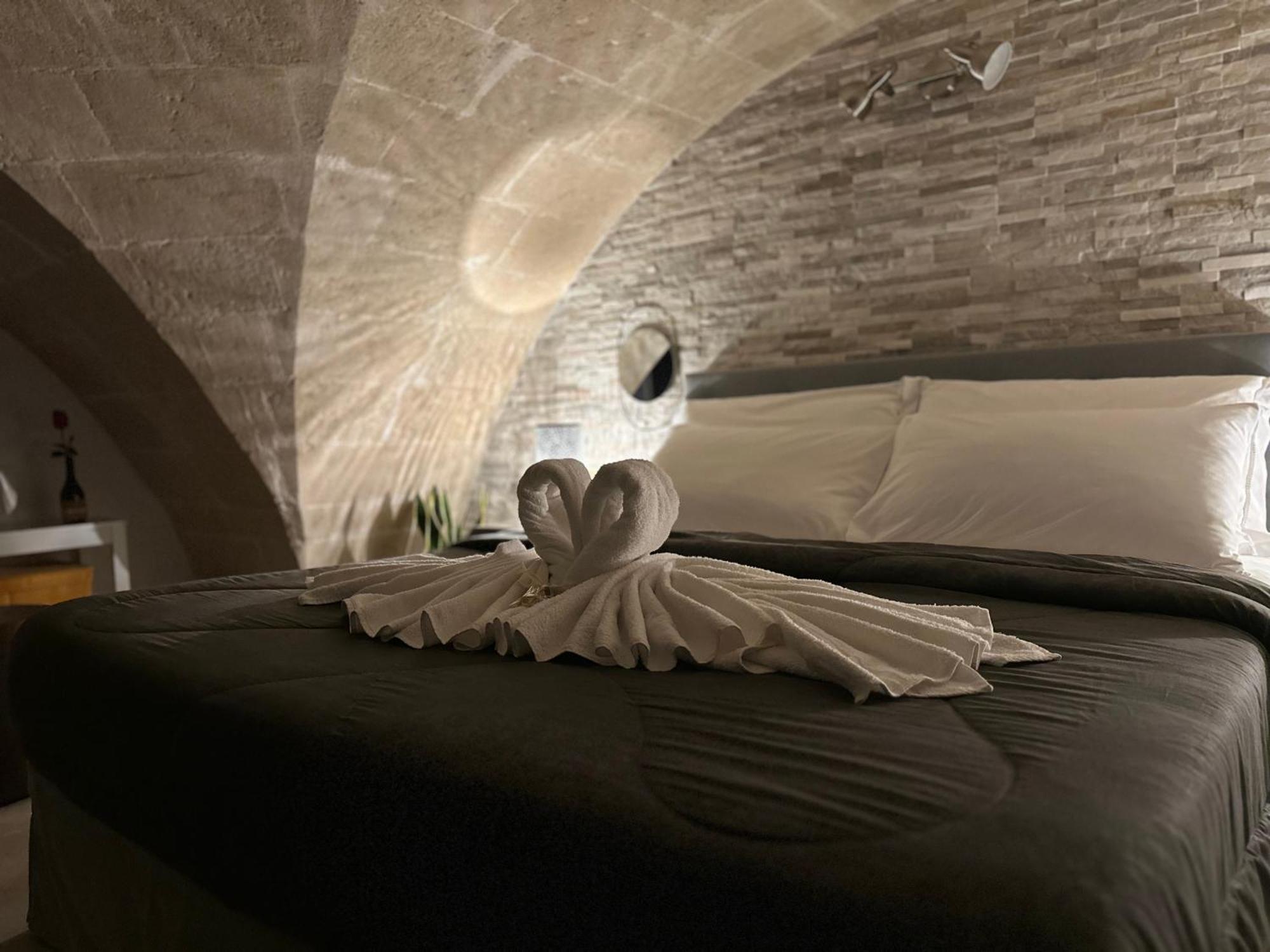 Domus Santi Medici Affittacamere Massafra Bagian luar foto